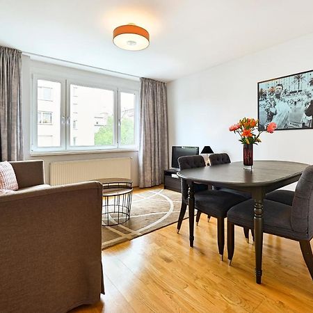 Peaceful Belvedere Apartment In Safe, Quiet & Central Location Vienna Luaran gambar