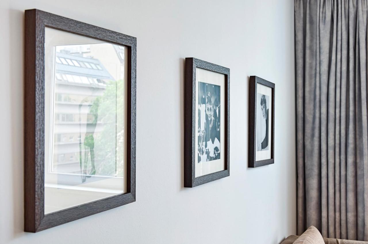 Peaceful Belvedere Apartment In Safe, Quiet & Central Location Vienna Luaran gambar